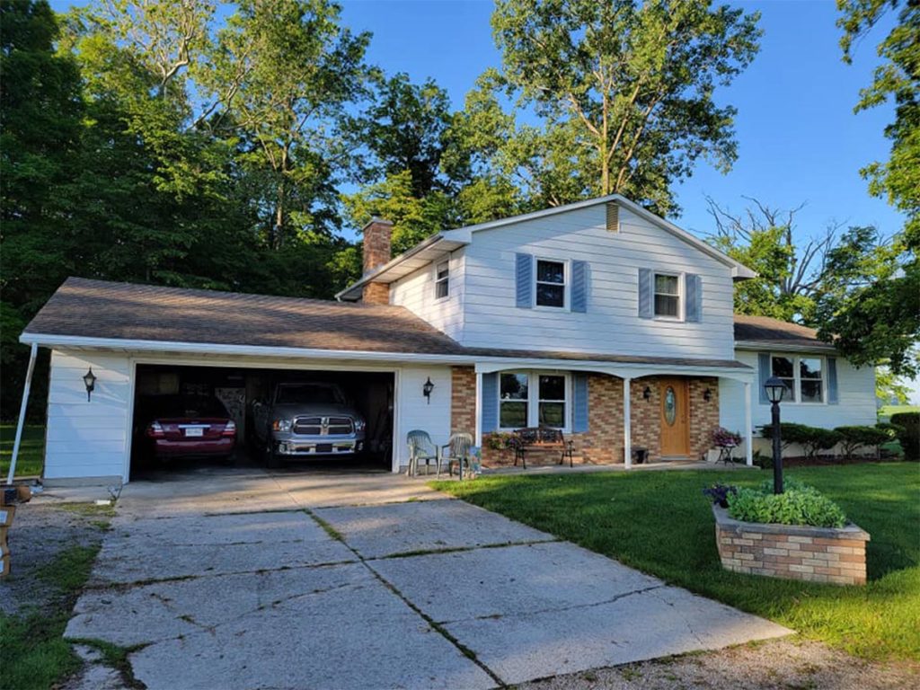 Vinyl Siding Installation - Hoosier Windows & Siding